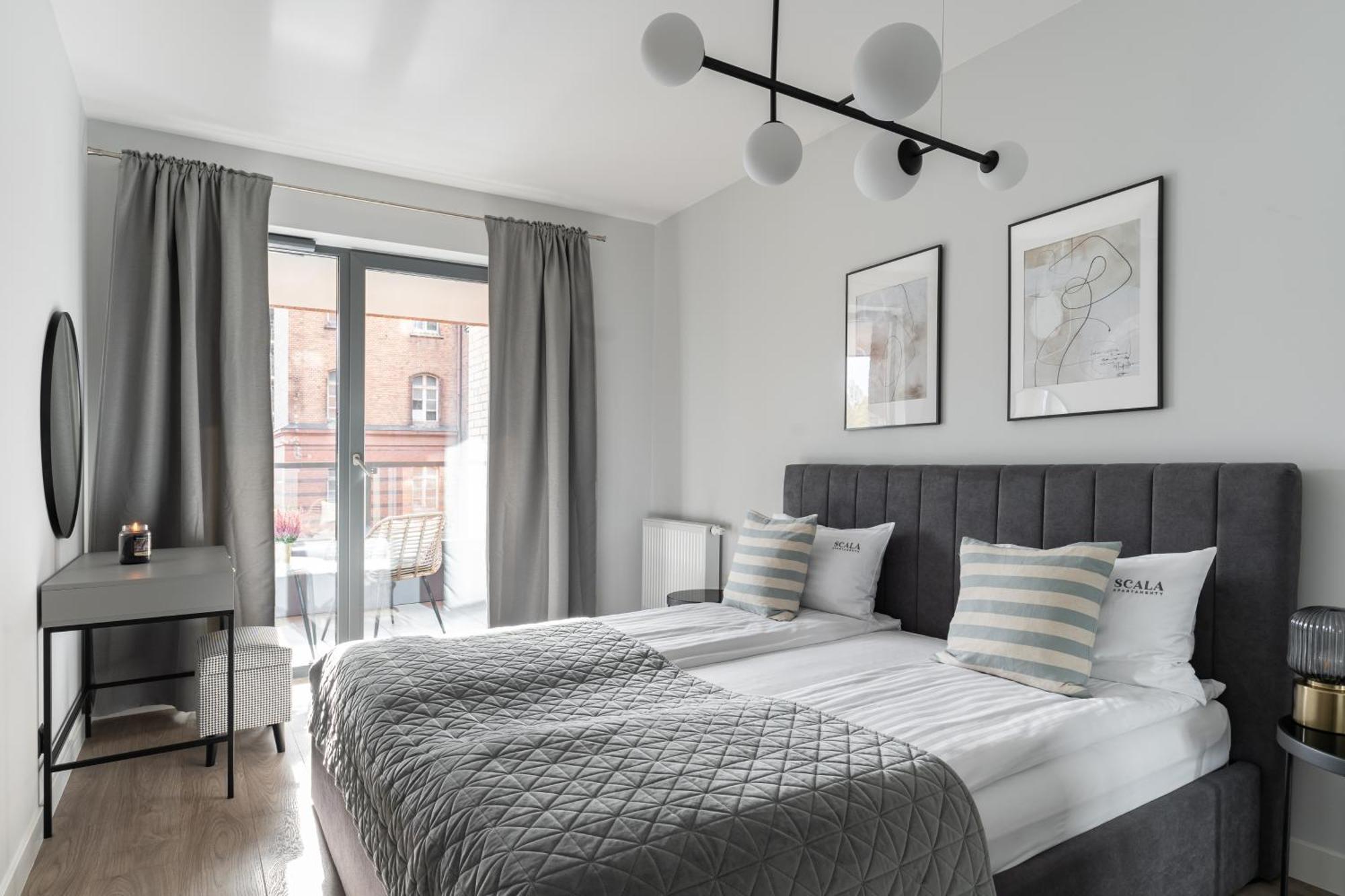 Scala 60C City Center Apartments With Parking By Lion Apartments Γκντανσκ Εξωτερικό φωτογραφία