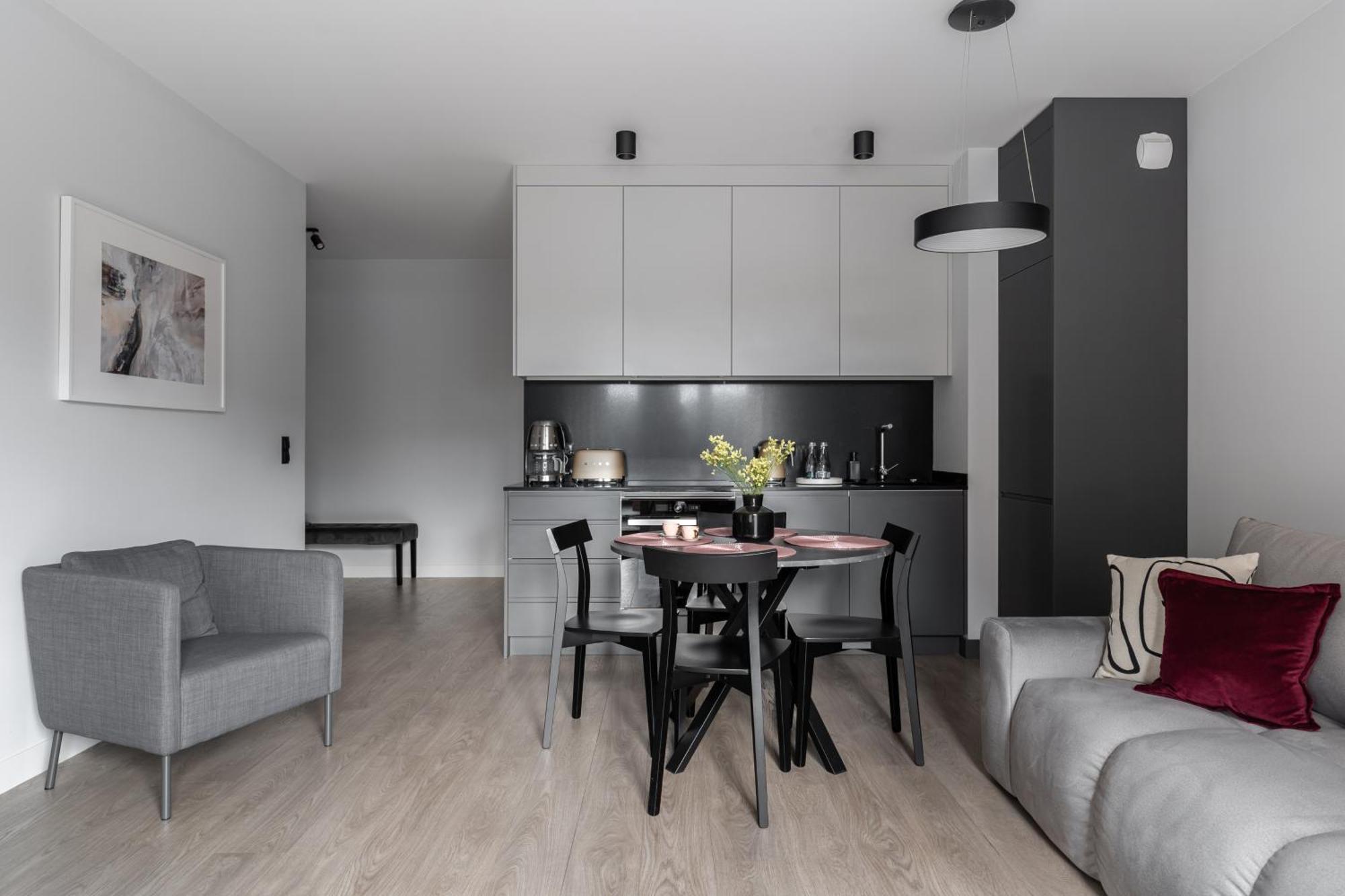 Scala 60C City Center Apartments With Parking By Lion Apartments Γκντανσκ Εξωτερικό φωτογραφία